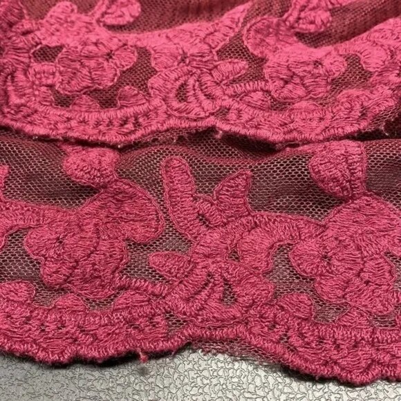 BY DESIGN WOMEN'S WINE RED LACE HEM SWEATER SIZE LARGE - Picture 6 of 8